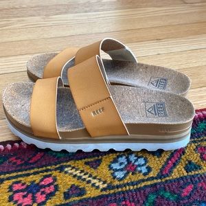Reef Cushion Vista Sandals size 7